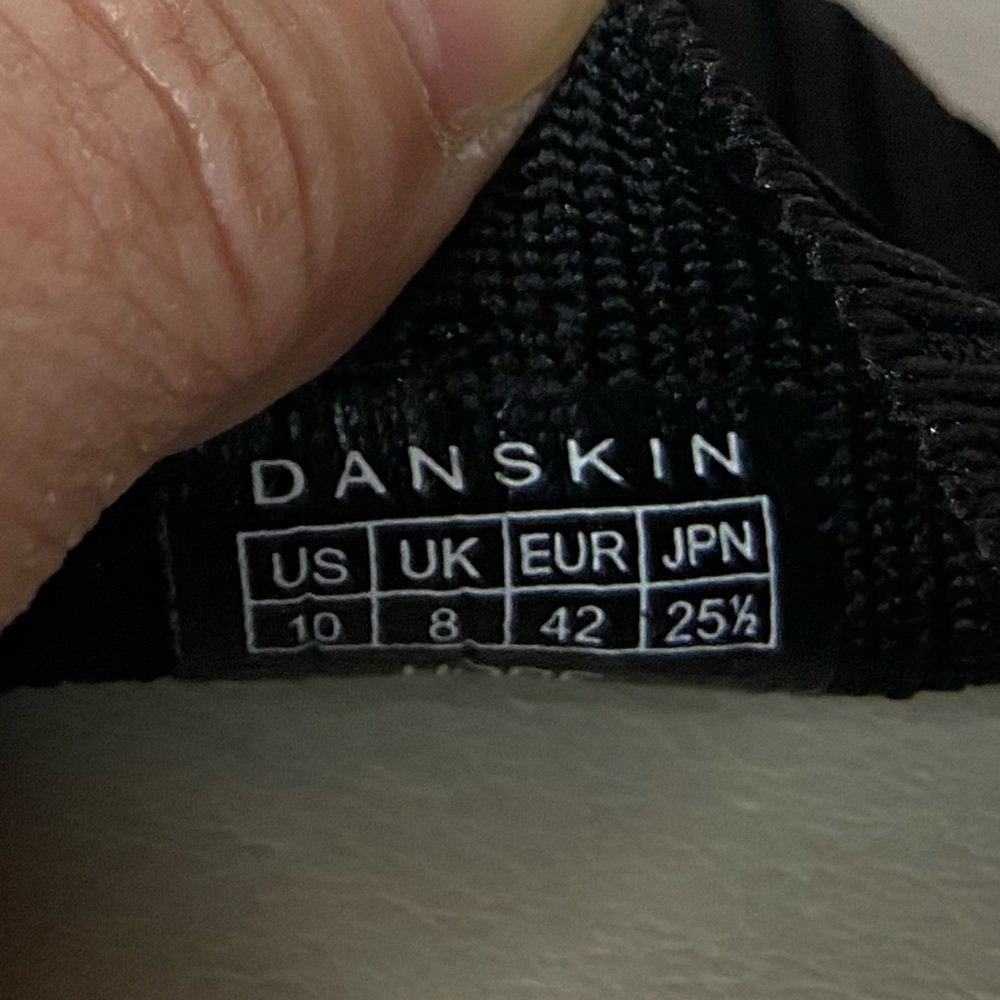Danskin Vision Black Knit Ballet Flat Size 10M Light Packable Breathable - Picture 6 of 9